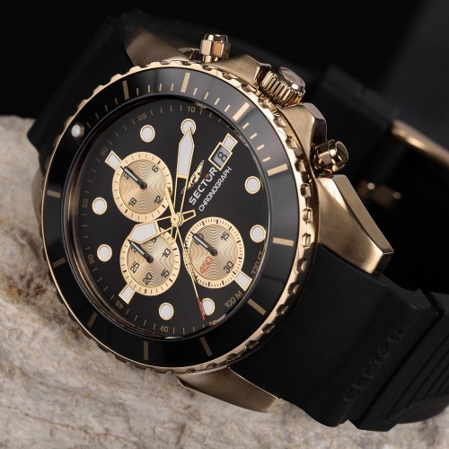 Sector 450 43mm chr black dial black silicon st maschile