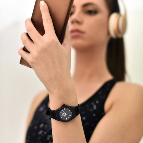 Sector 960 33mm 3h black dial black silicon st femminile