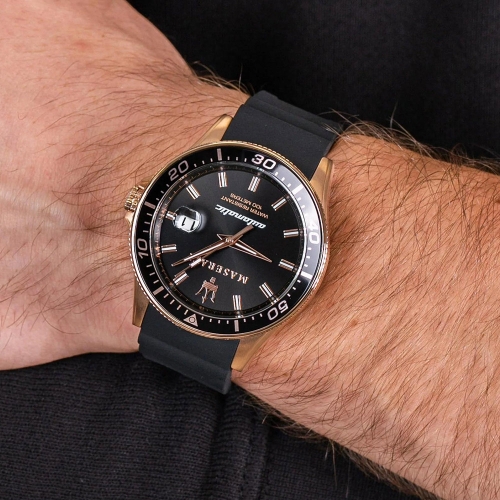 Maserati Sfida 44mm auto blk dial blk silicon st