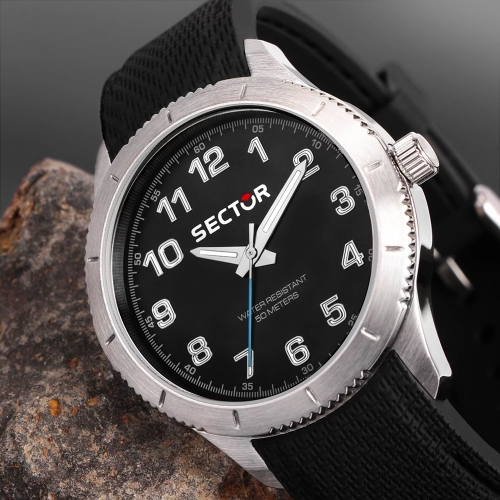 Sector 270 37mm 3h black dial black strap