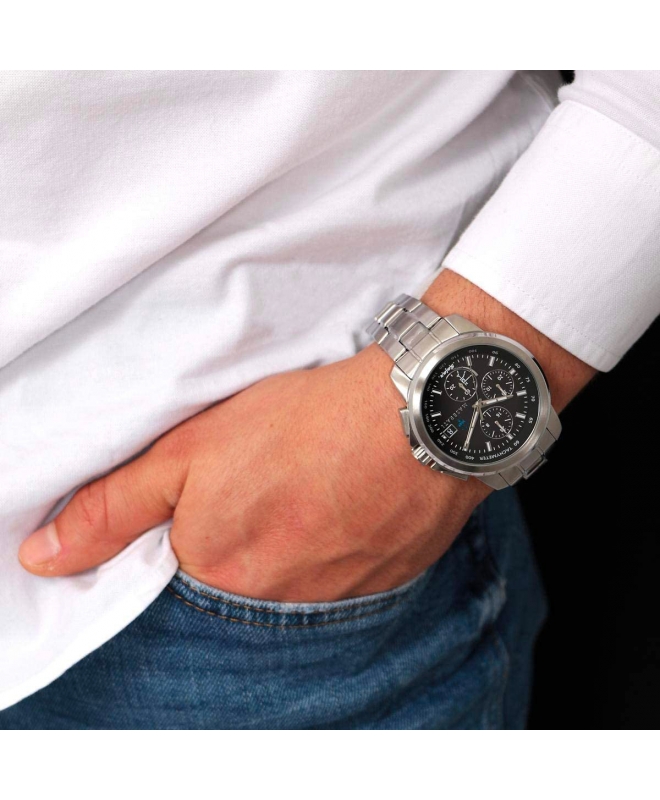Maserati Successo Solar Limited Edition Orologio Uomo, Cronografo Solare Al Quarzo, Cassa 44mm Acciaio, Quadrante Nero Oro, Cinturino Acciaio, 5 ATM