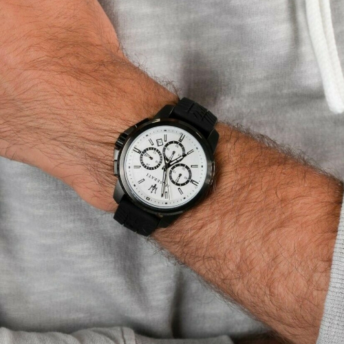 Maserati Successo 44mm chr wsilver dial black st