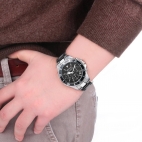 Sector 230 43mm chr black dial br ss uomo R3273661009