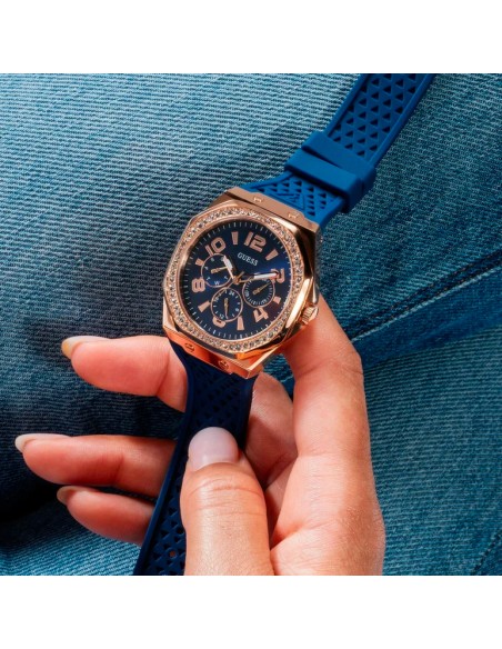 Guess Zest – Orologio Donna Oro Rosa con Cinturino Blu (GW0694L4)